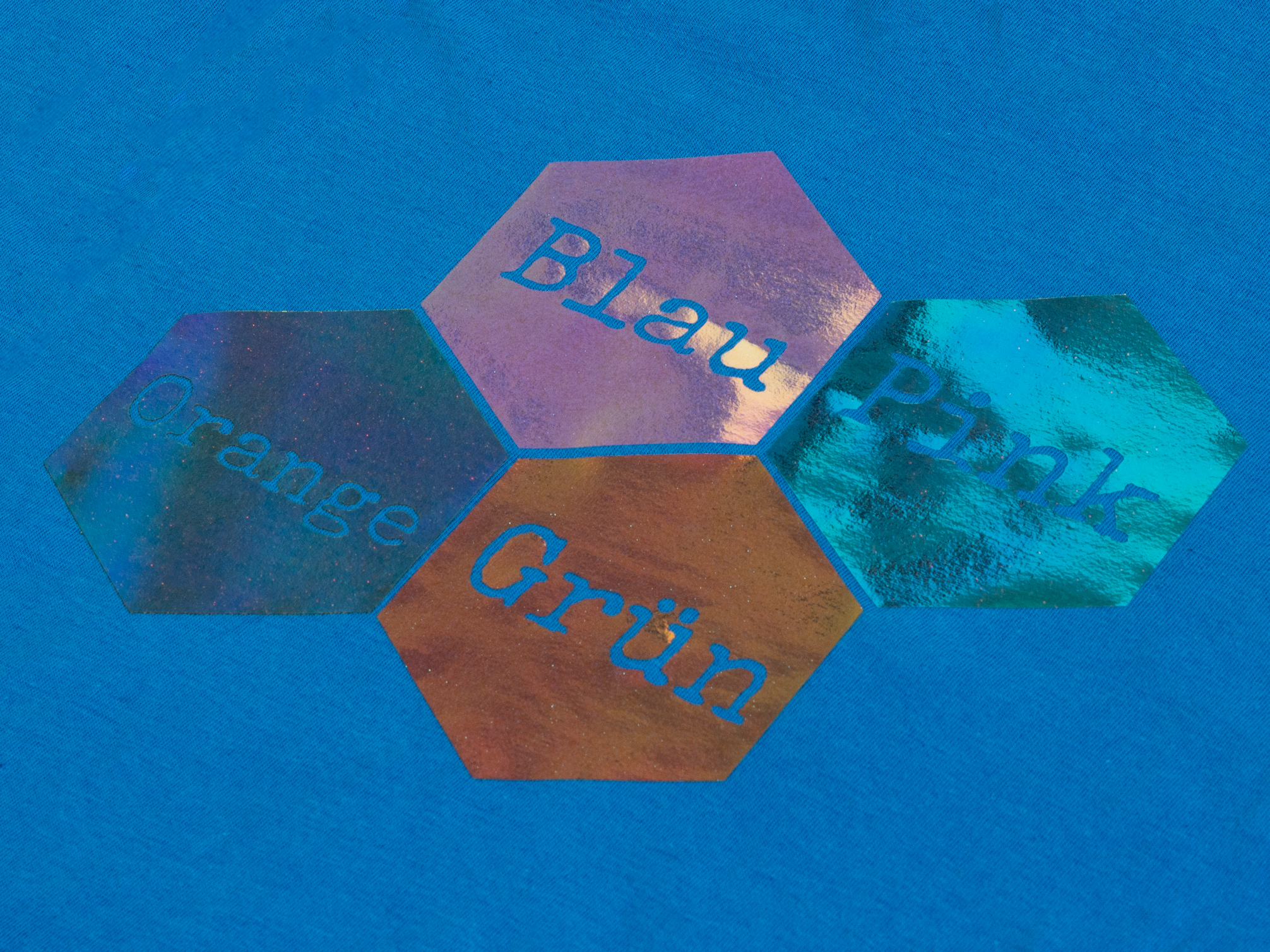 Opal auf blau