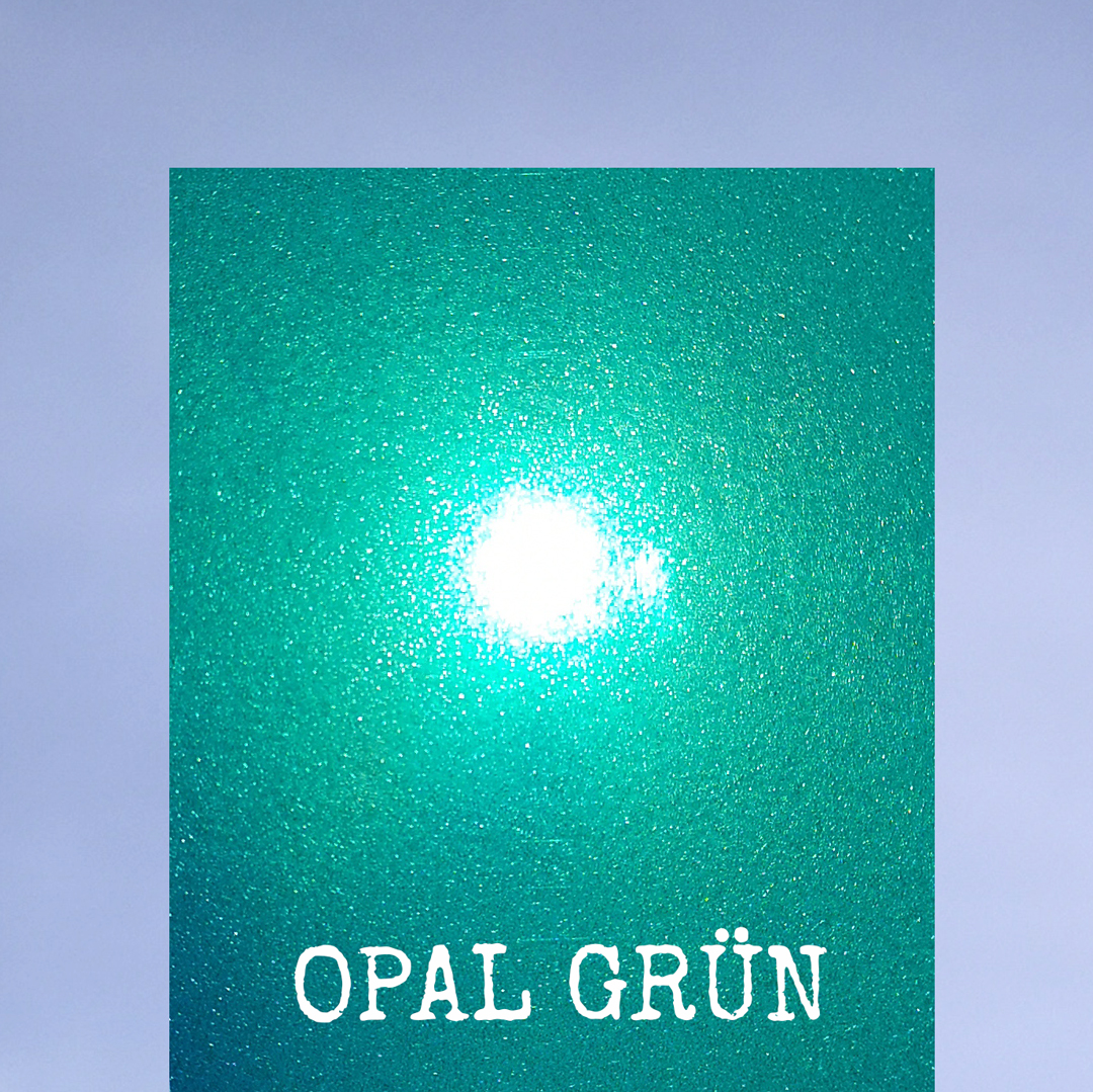 Flexfolie Opal grün im Sonnenlicht